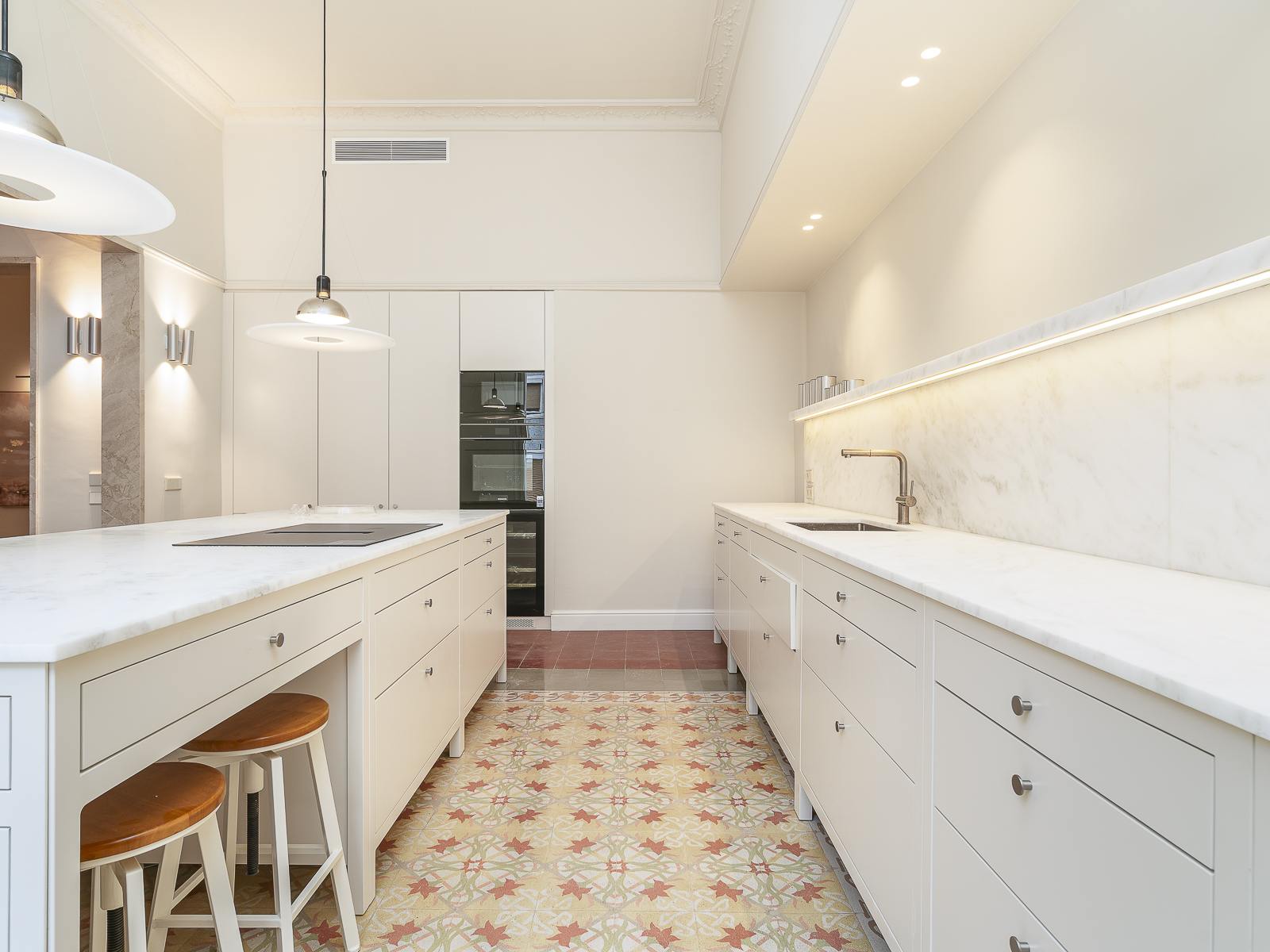 living - Piso de 201m² en venta en Sant Gervasi - Galvany, Barcelona - gallery thumbnail - 3
