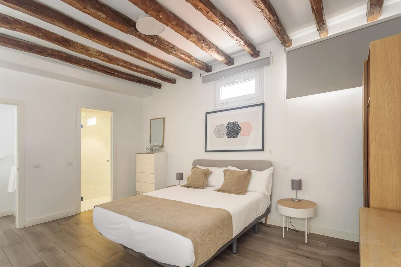 living - Piso de 95m² en alquiler en Sol, Madrid - gallery - 5