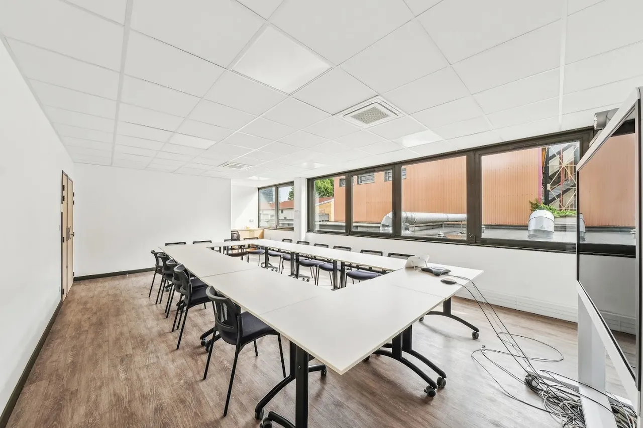 office - Offices For Rent - gallery - 10