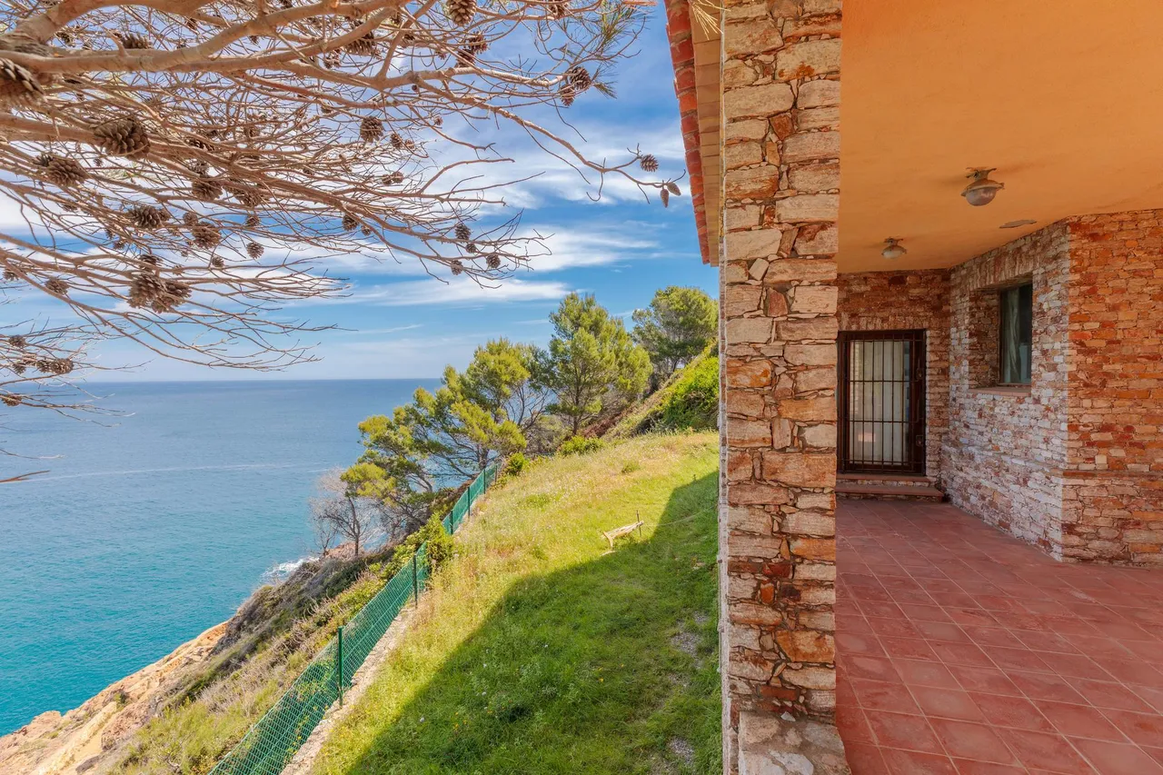 living - Villa de 131m² en venta en Sa Riera - gallery - 7