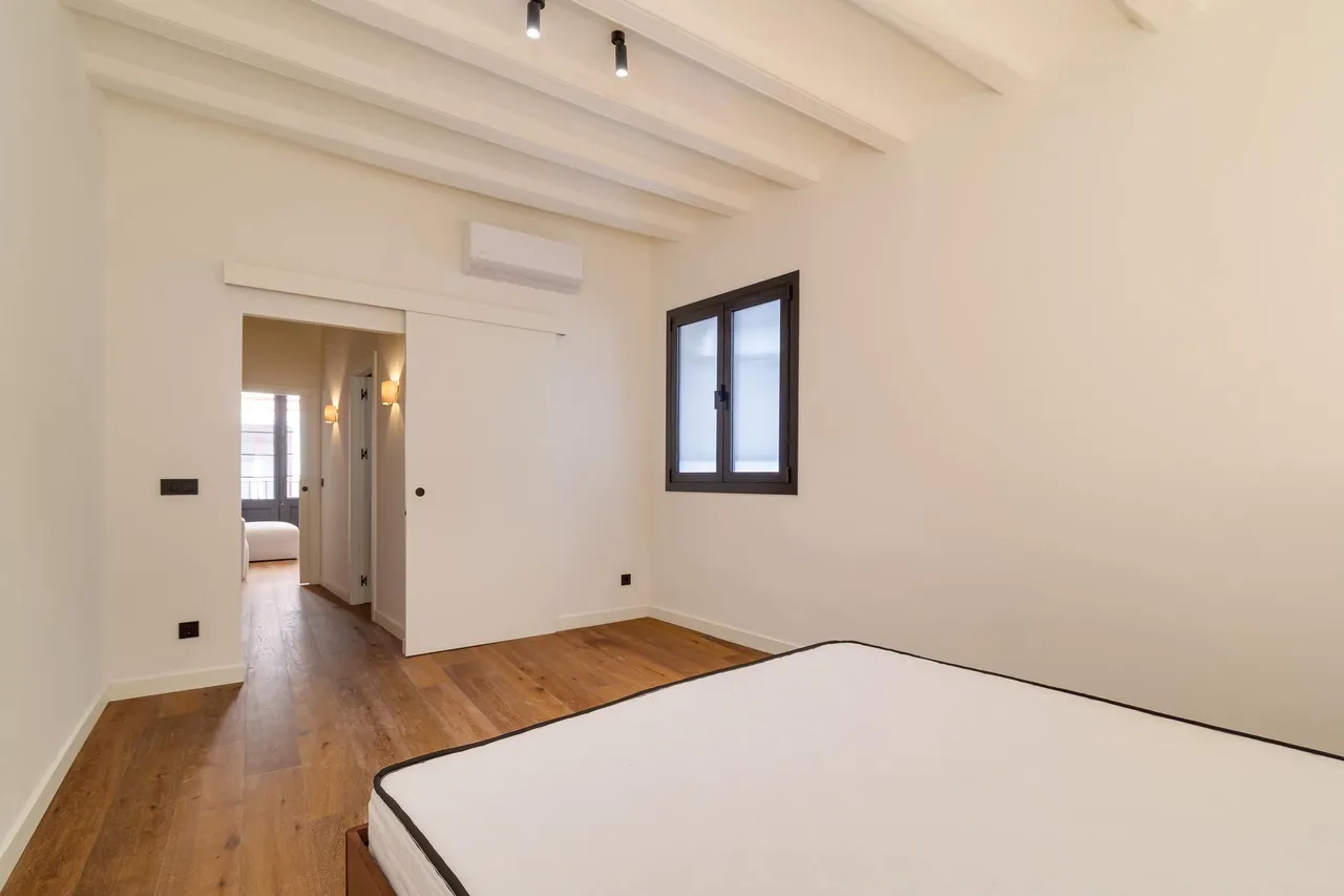 living - Piso de 101m² en venta en El Born, Barcelona - gallery - 10