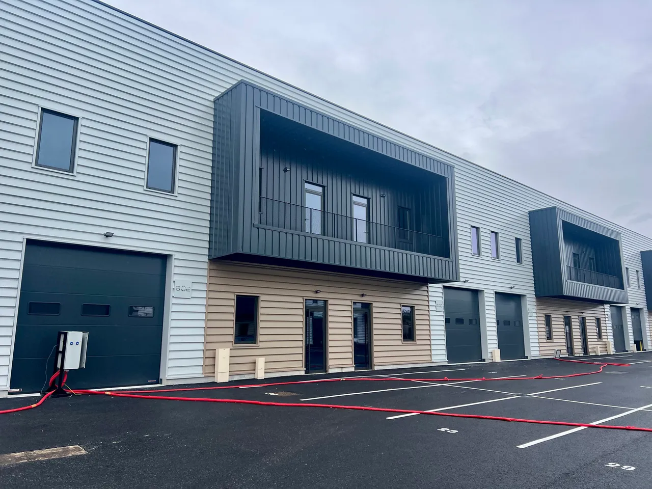 logistics - Activités / Bureaux À Louer - gallery - 3