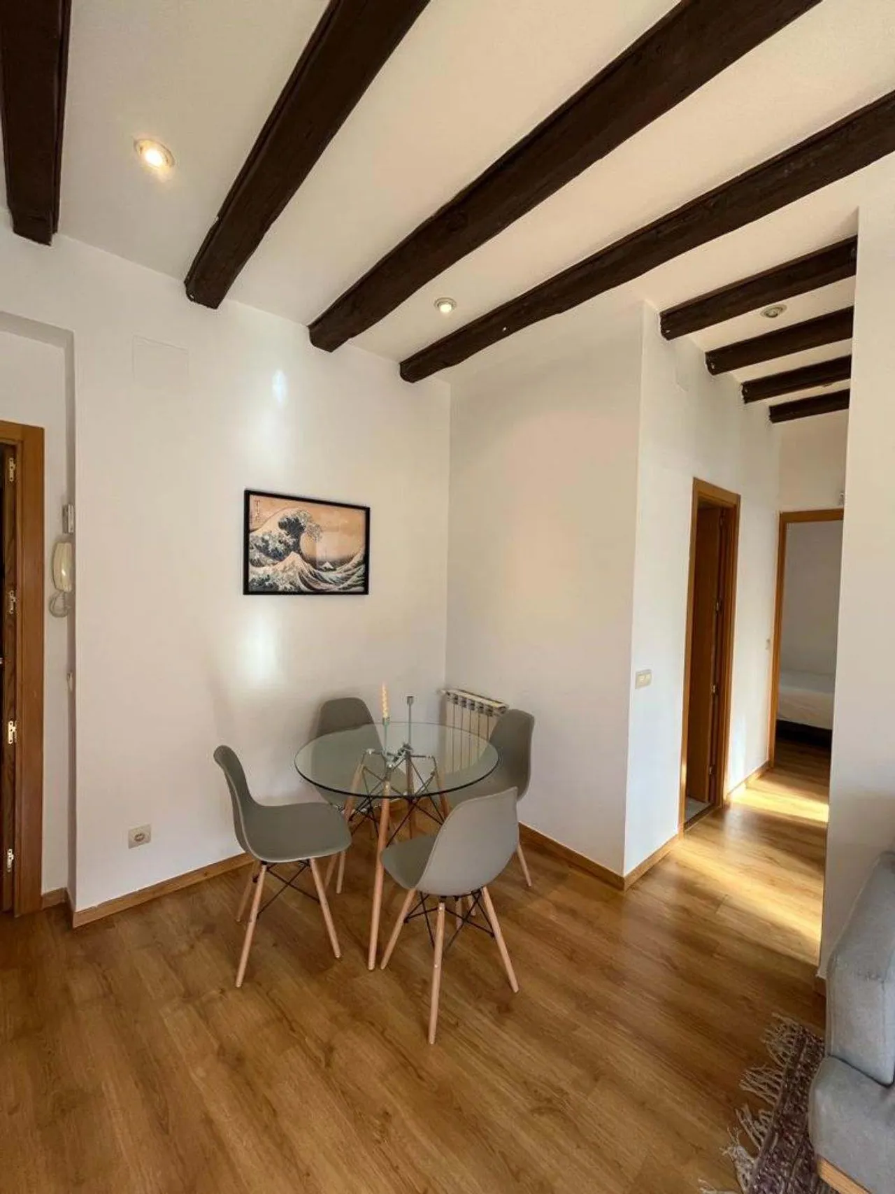 living - Ático de 81m² en alquiler en Universidad, Madrid - gallery - 10