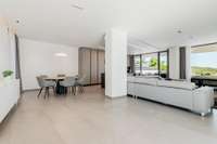 living - Casa / villa de 588m² en venta en Valencia Region, Valencia - gallery thumbnail - 9