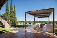 living - Casa rural de 442m² con 436m² de jardín en venta en Baix Empordà - gallery thumbnail - 1