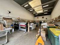 logistics - Activités / Bureaux À Louer - gallery thumbnail - 3