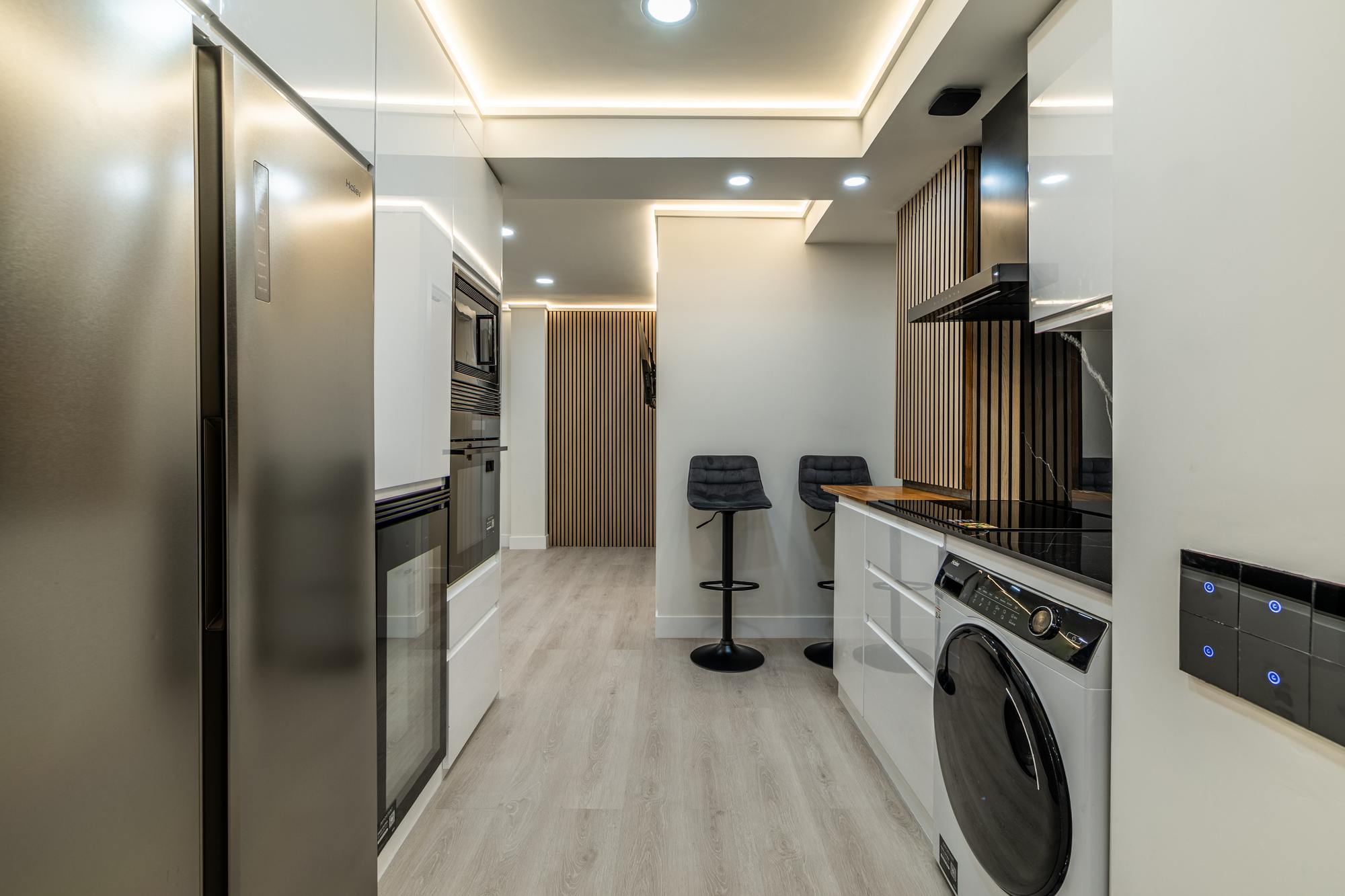 living - 111m² apartment with 15m² terrace for sale in Lista, Madrid - gallery thumbnail - 6