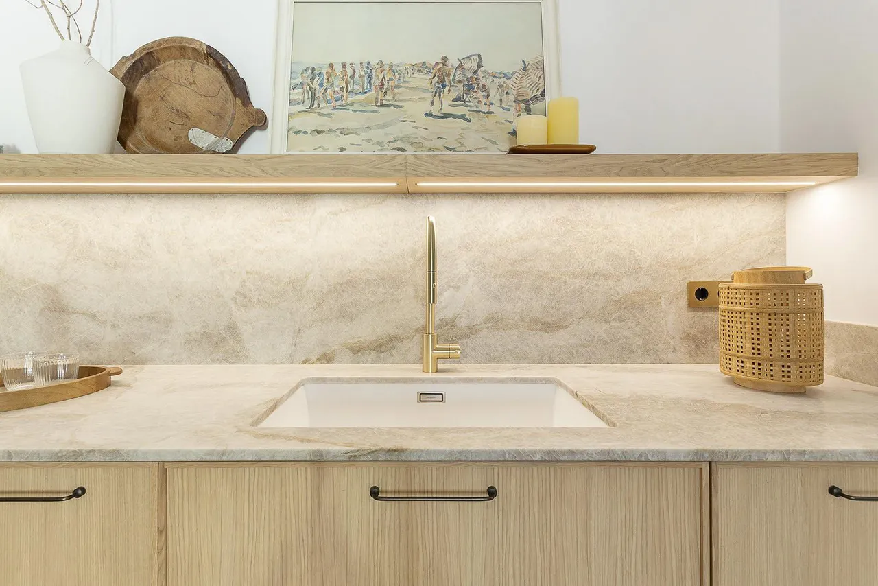 living - Piso de 200m² con 100m² terraza en venta en Eixample Derecho - gallery - 4