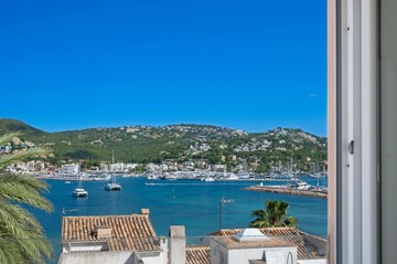 living - 196m² penthouse with 96m² terrace for sale in Andratx - featured