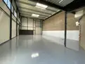 logistics - Activités / Bureaux À Louer - gallery thumbnail - 2