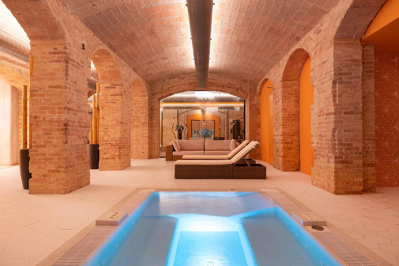 living - Piso de 152m² en venta en Eixample Derecho, Barcelona - gallery - 5