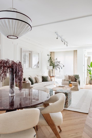 living - 230m² apartment for sale in Lista, Madrid - featured
