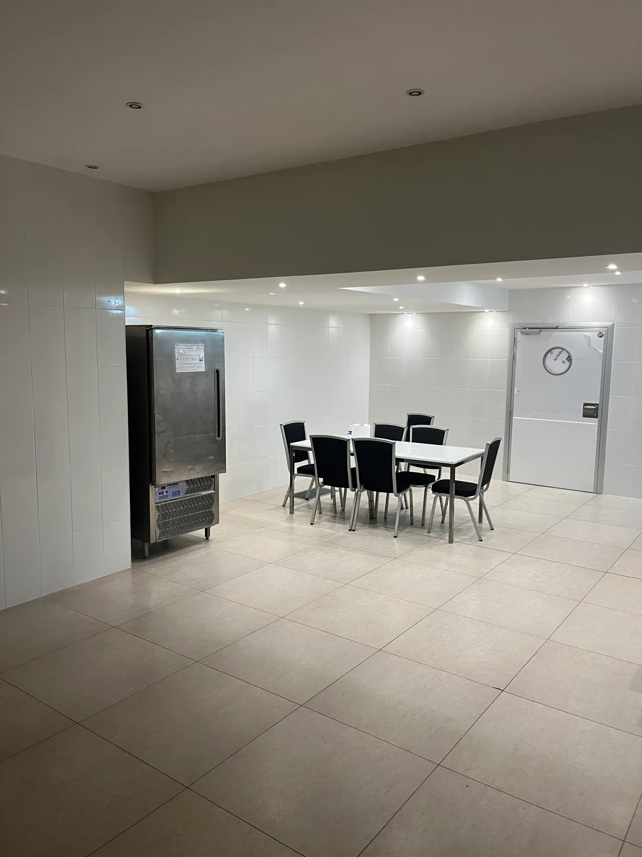 logistics - Activités / Bureaux À Louer - gallery - 2