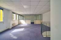 logistics - Entrepôt / Bureaux À Louer - gallery thumbnail - 8