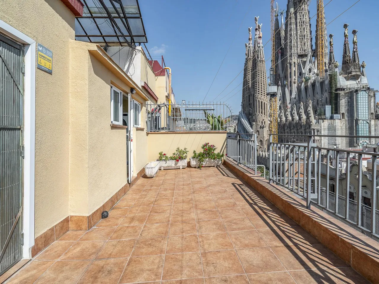 living - Ático de 180m² con 60m² terraza en venta en Sagrada Família - gallery - 9