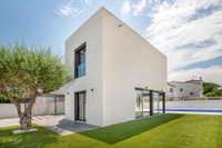 living - Casa / villa de 169m² en venta en Empuriabrava, Costa Brava - gallery thumbnail - 2