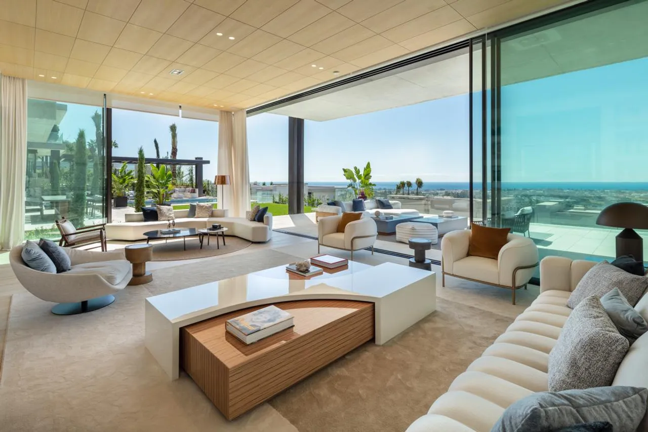 living - 851m² house / villa with 293m² terrace for sale in Quinta - gallery - 5