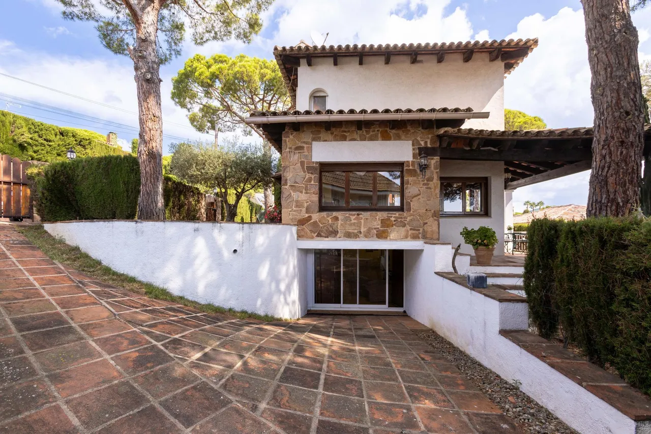 living - Casa / villa de 252m² en venta en Vilassar de Dalt - gallery - 3