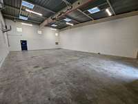 logistics - Light Industrial Premises / Offices For Rent - gallery thumbnail - 4