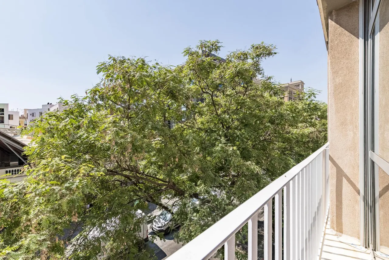 living - Piso de 86m² en venta en El Born, Barcelona - gallery - 9