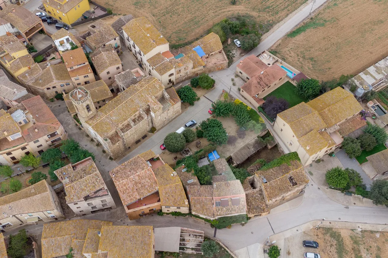 living - 613m² country house for sale in Alt Empordà, Girona - gallery - 3