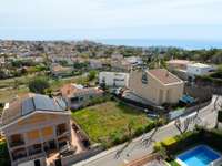 living - 524m² plot for sale in Alella, Barcelona - gallery thumbnail - 1