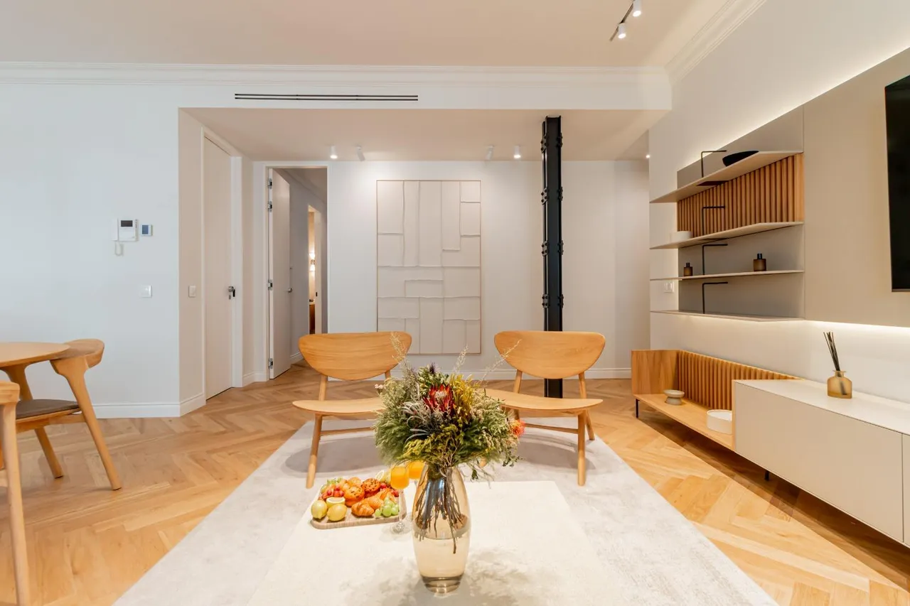 living - 113m² apartment for rent in Castellana, Madrid - gallery - 6