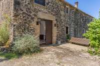 living - Casa rural de 685m² en venta en La Garrotxa, Girona - gallery thumbnail - 7