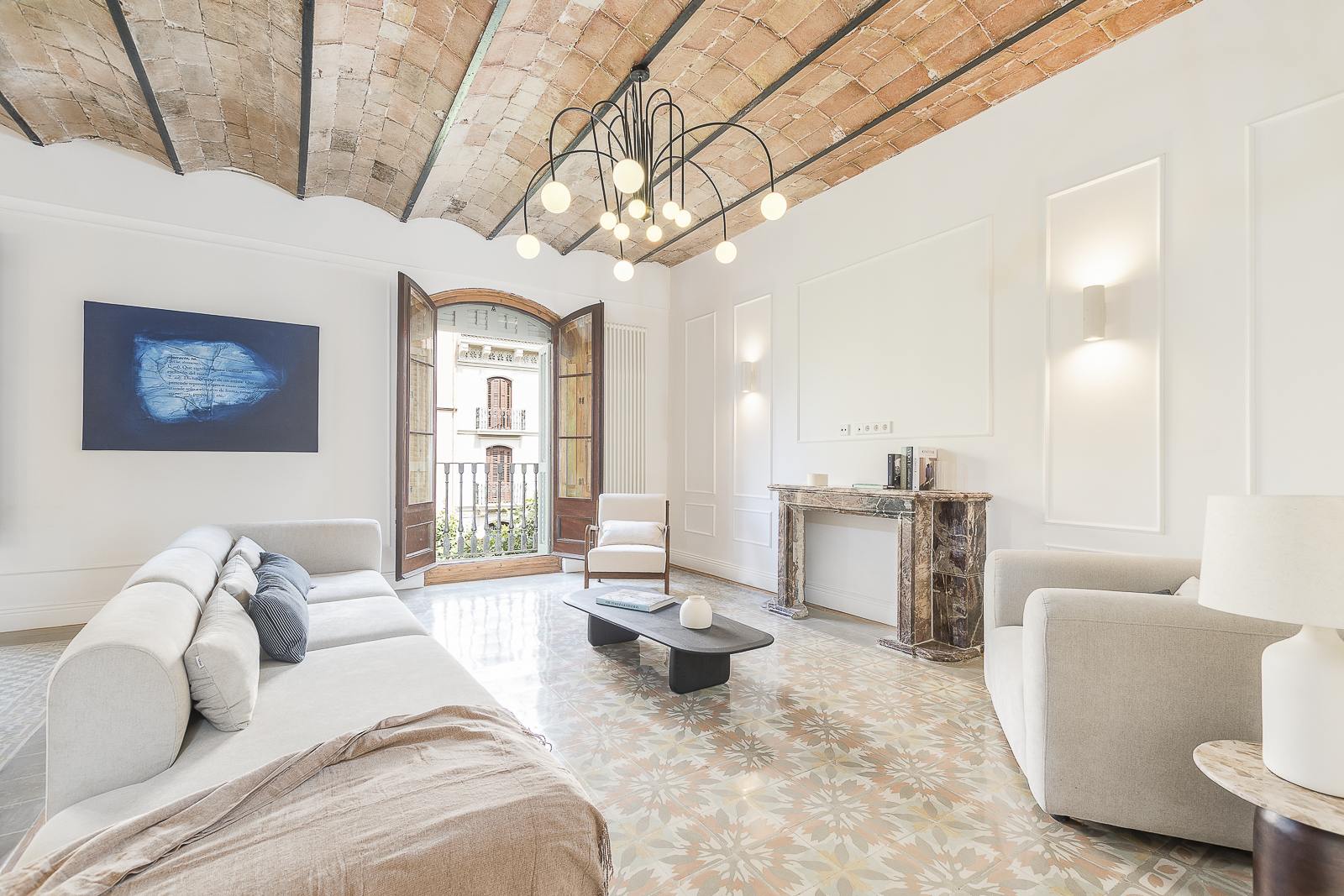 living - 224m² apartment with 6m² terrace for sale in Eixample Right - gallery thumbnail - 4