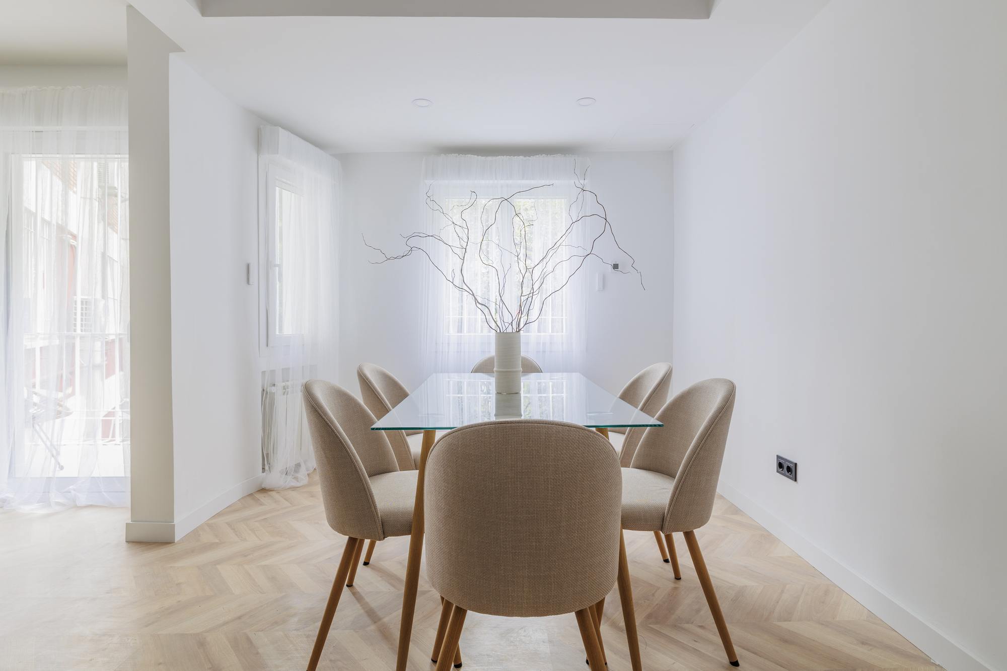 living - Piso de 164m² en venta en Prosperidad, Madrid - gallery thumbnail - 9
