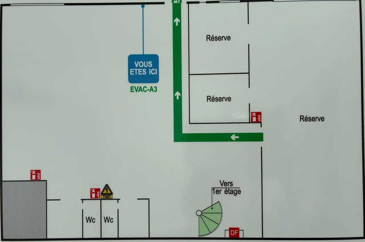 logistics - Light Industrial Premises / Offices For Rent - Verdiepingsplan - 2