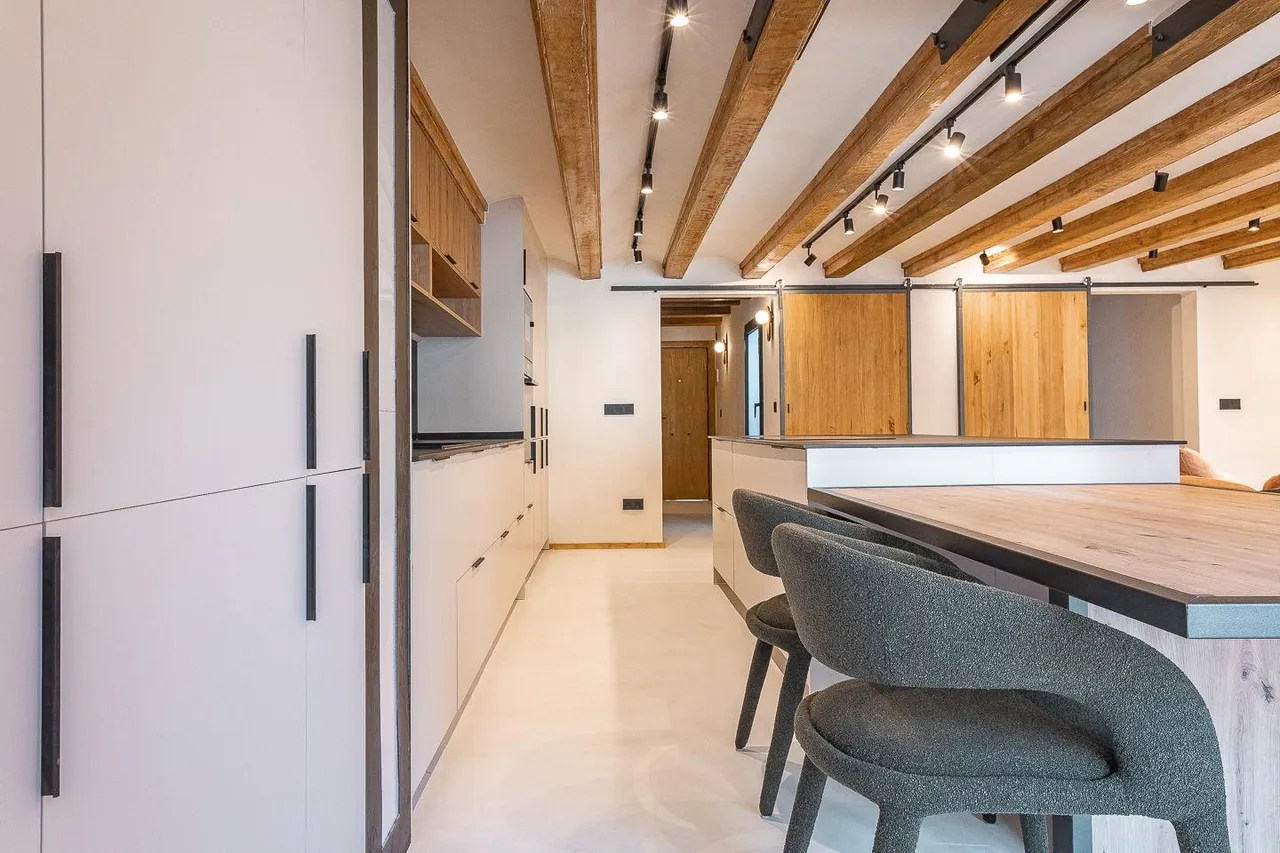 living - 155m² penthouse with 6m² terrace for sale in Gràcia - gallery - 6