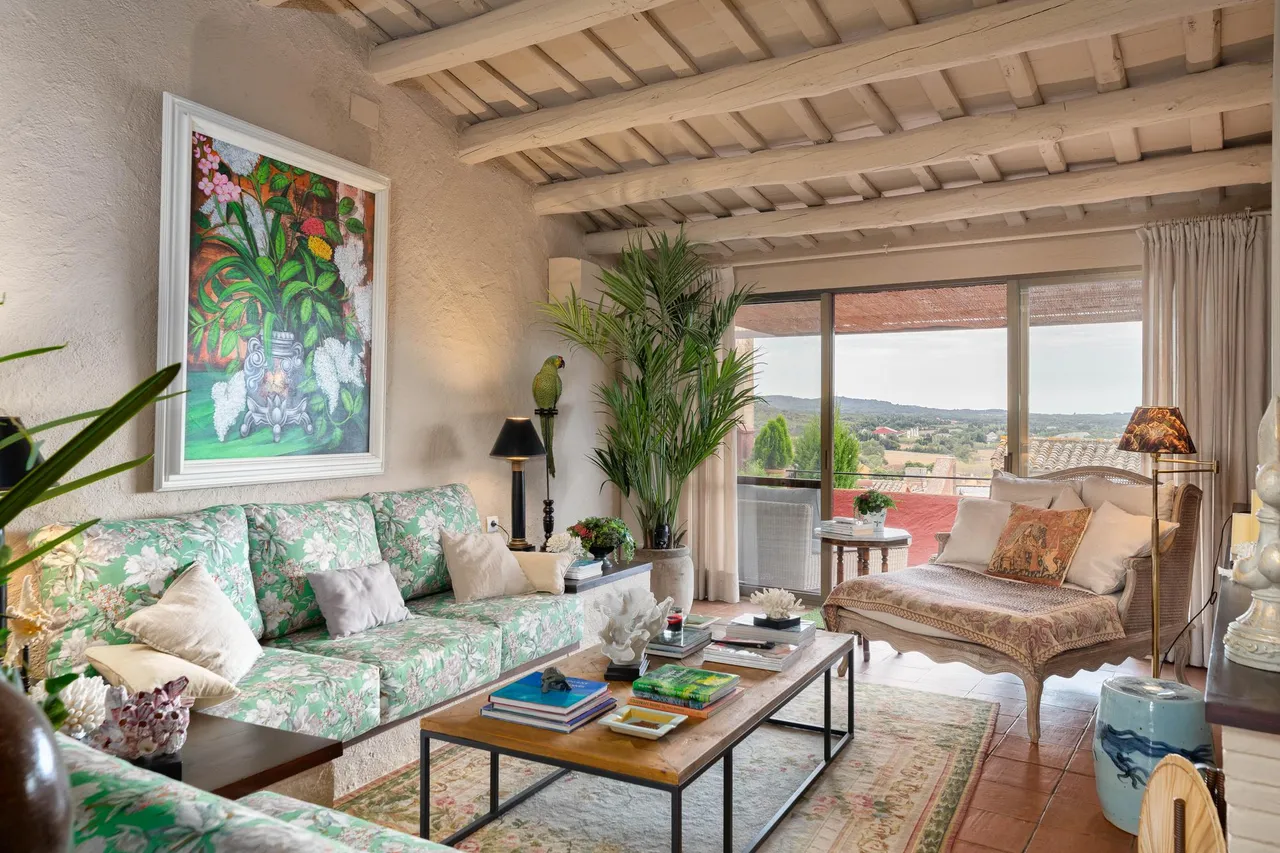living - 196m² country house with 40m² garden for sale in Baix Empordà - gallery - 4