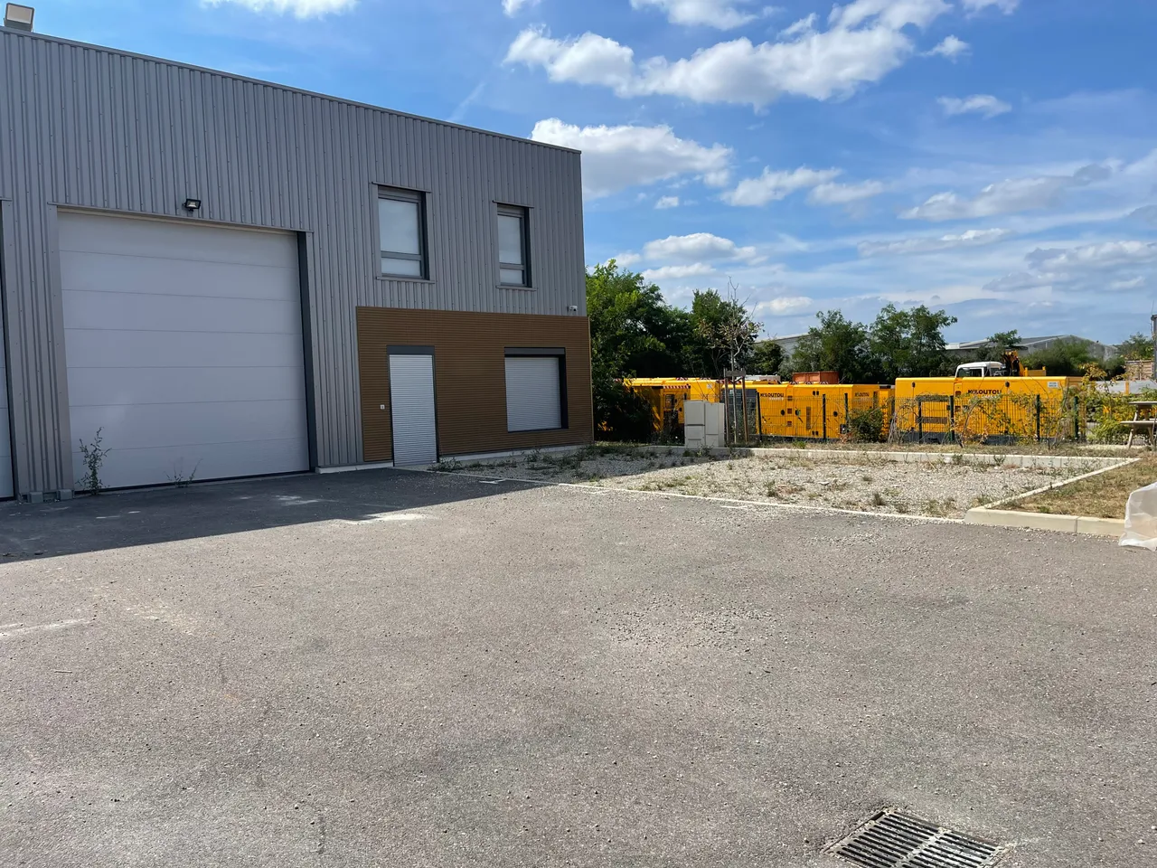 logistics - Activités / Bureaux À Louer - gallery - 2