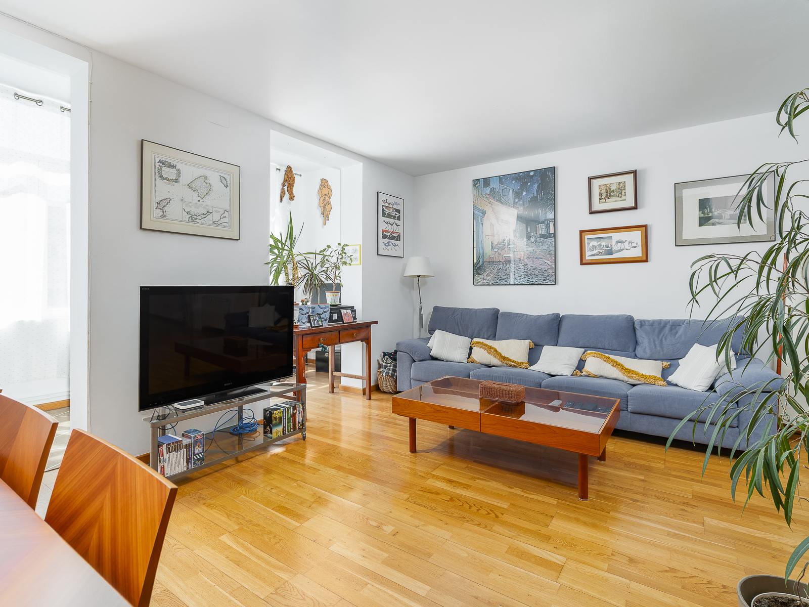 living - 150m² apartment for sale in Eixample Left, Barcelona - gallery - 9