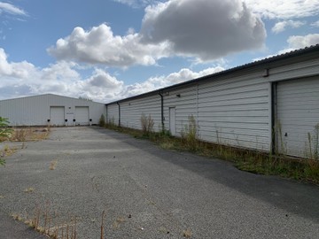 logistics - Activity Facility For Sale - featured