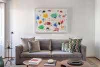 living - Piso de 100m² en alquiler en Cortes / Huertas, Madrid - gallery thumbnail - 1