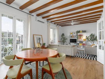living - Ático de 176m² en venta en Gótico, Barcelona - featured