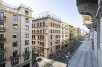 living - Piso de 90m² en alquiler en El Born, Barcelona - gallery thumbnail - 10