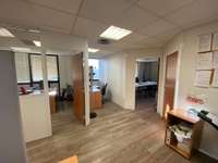 office - Bureaux À Louer - gallery thumbnail - 6