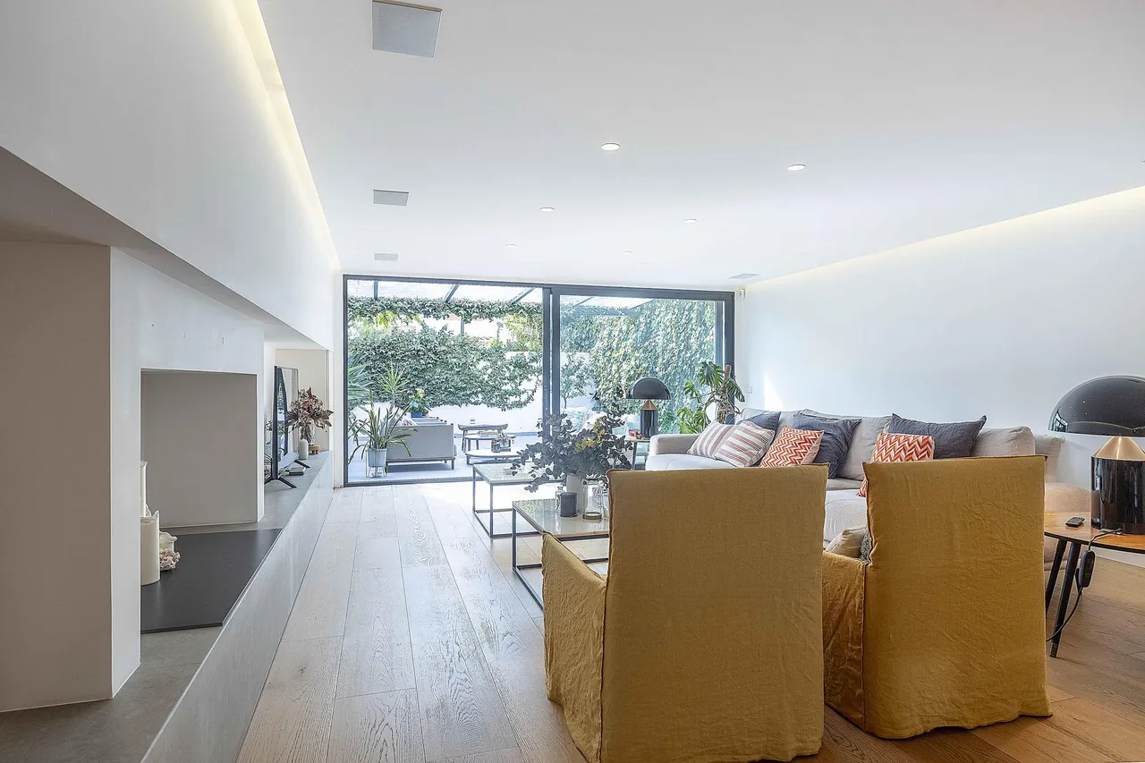 living - 318m² house / villa for sale in Godella / Rocafort - gallery - 3