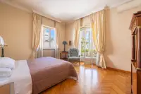 living - Gian Giacomo Porro 26 - Living - Dils - gallery thumbnail - 24