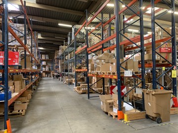 logistics - Entrepôt / Bureaux À Louer - featured