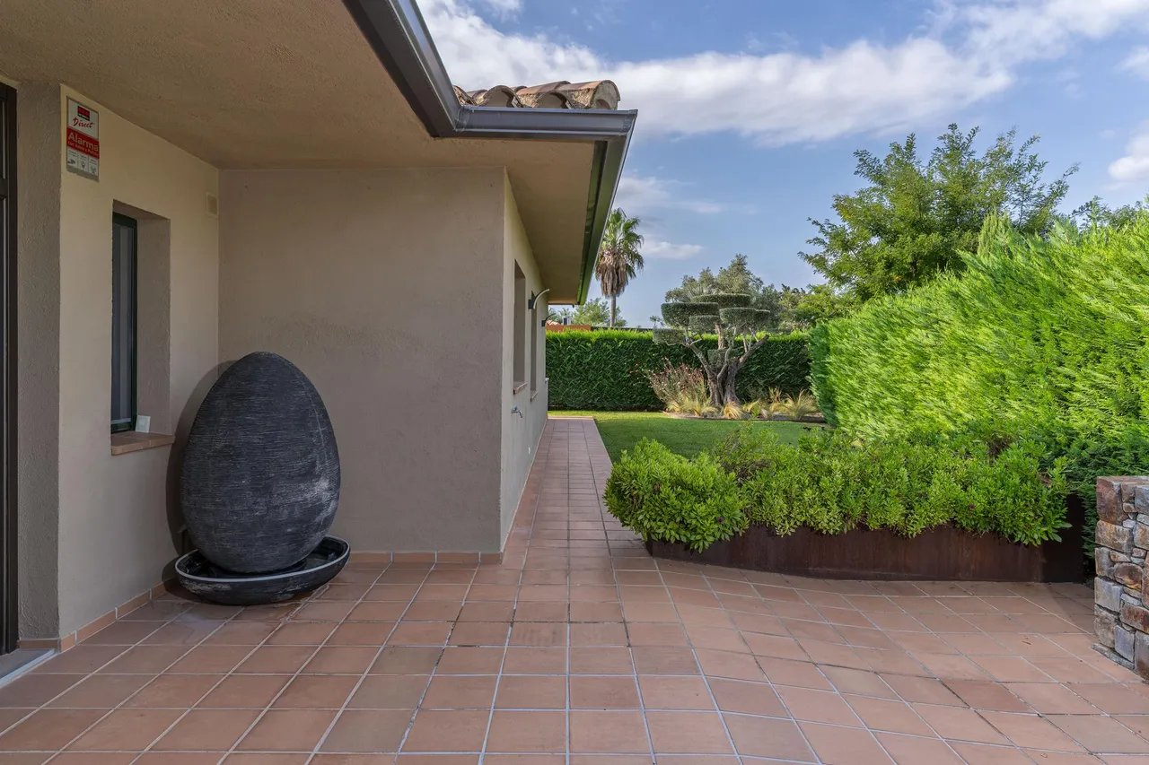 living - Casa / villa de 150m² en venta en Alt Empordà, Girona - gallery - 4