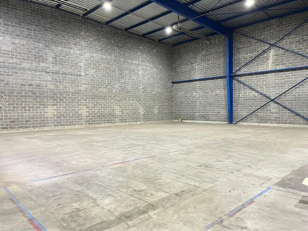 logistics - Activity Facility For Rent - gallery - 4