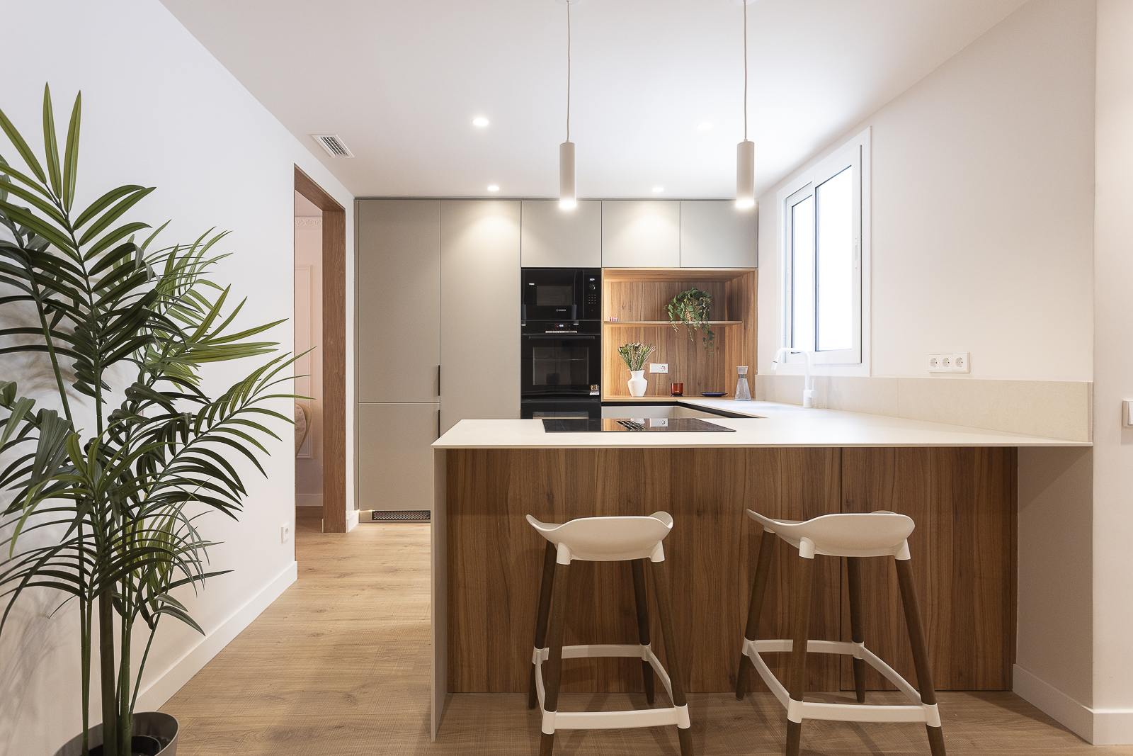 living - Piso de 141m² en venta en Eixample Izquierdo, Barcelona - gallery thumbnail - 9