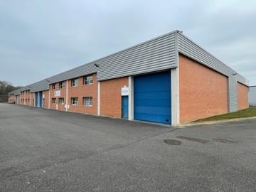 logistics - Activités / Bureaux À Louer - featured
