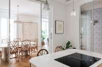 living - Piso de 227m² en venta en Almagro, Madrid - gallery thumbnail - 4