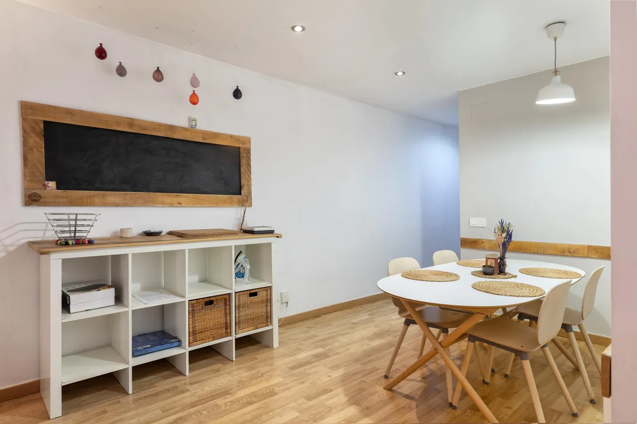 living - 75m² apartment for sale in Barri Vell, Girona - gallery - 8