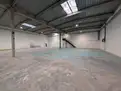 logistics - Activités / Bureaux À Louer - gallery thumbnail - 9